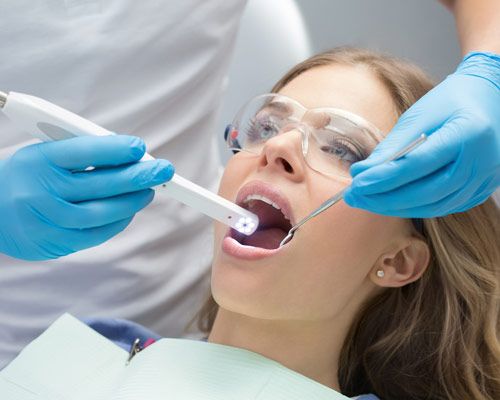 Dental patient and intraoral camera
